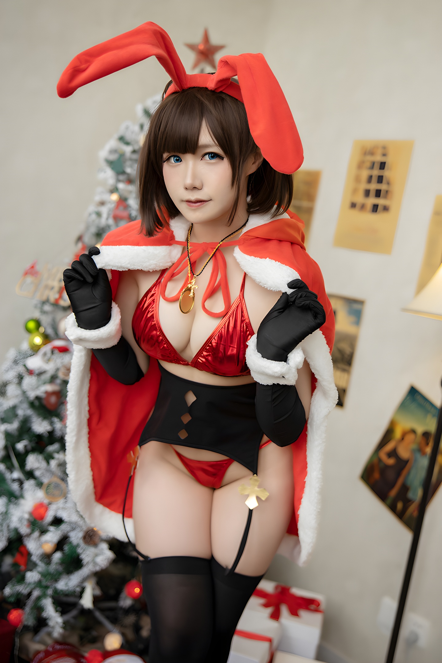 天然呆萌麻花酱：甜美笑容与完美身材的完美结合