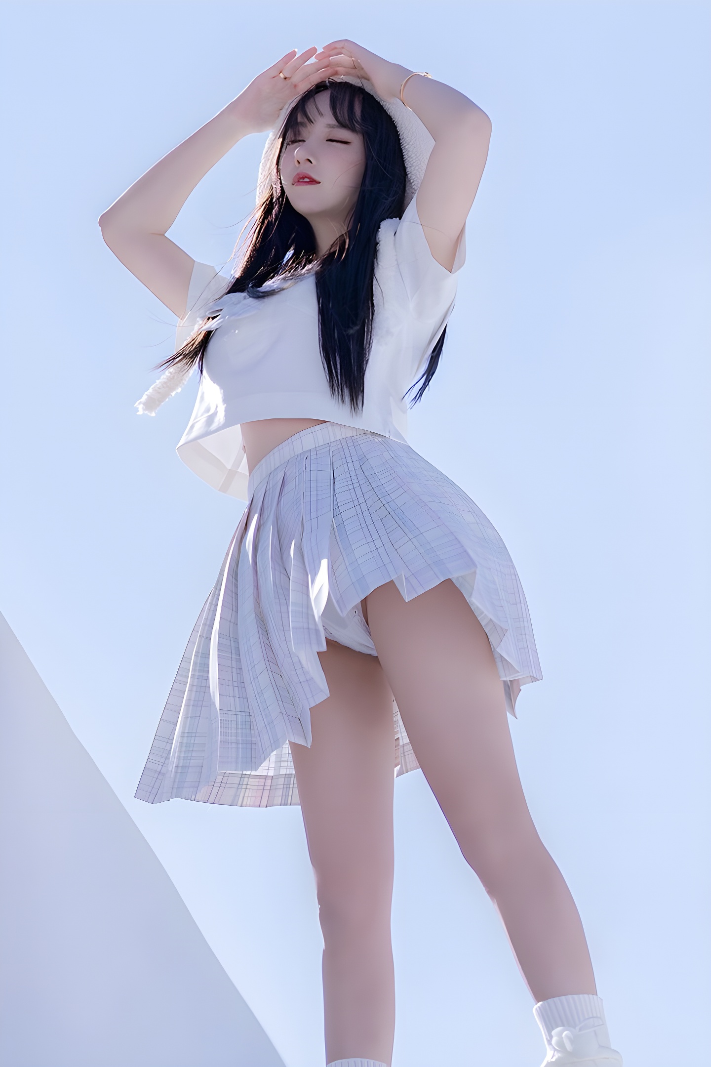 思春期少女米线线JK制服写真：美腿与青春的完美结合