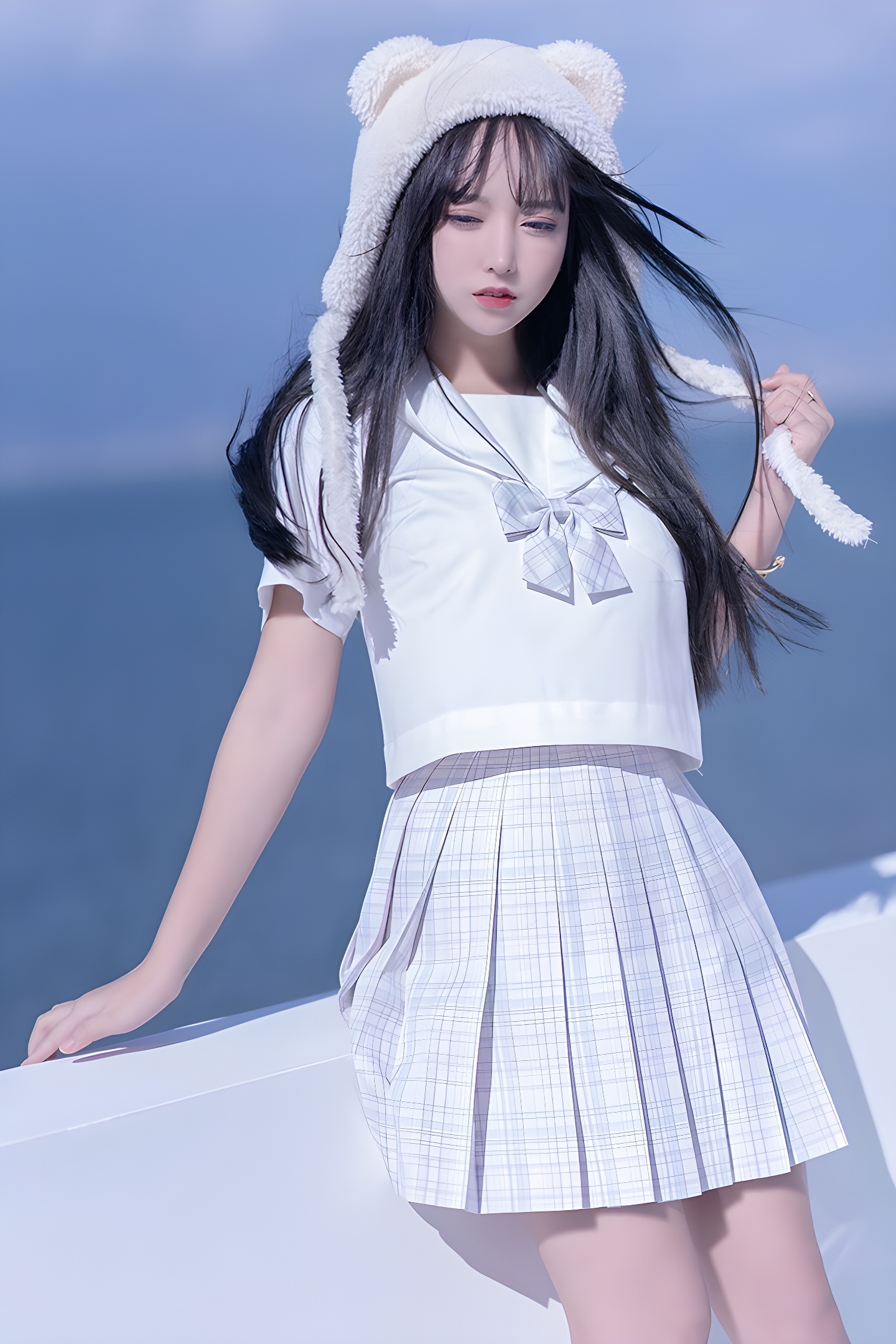 思春期少女米线线JK制服写真：美腿与青春的完美结合