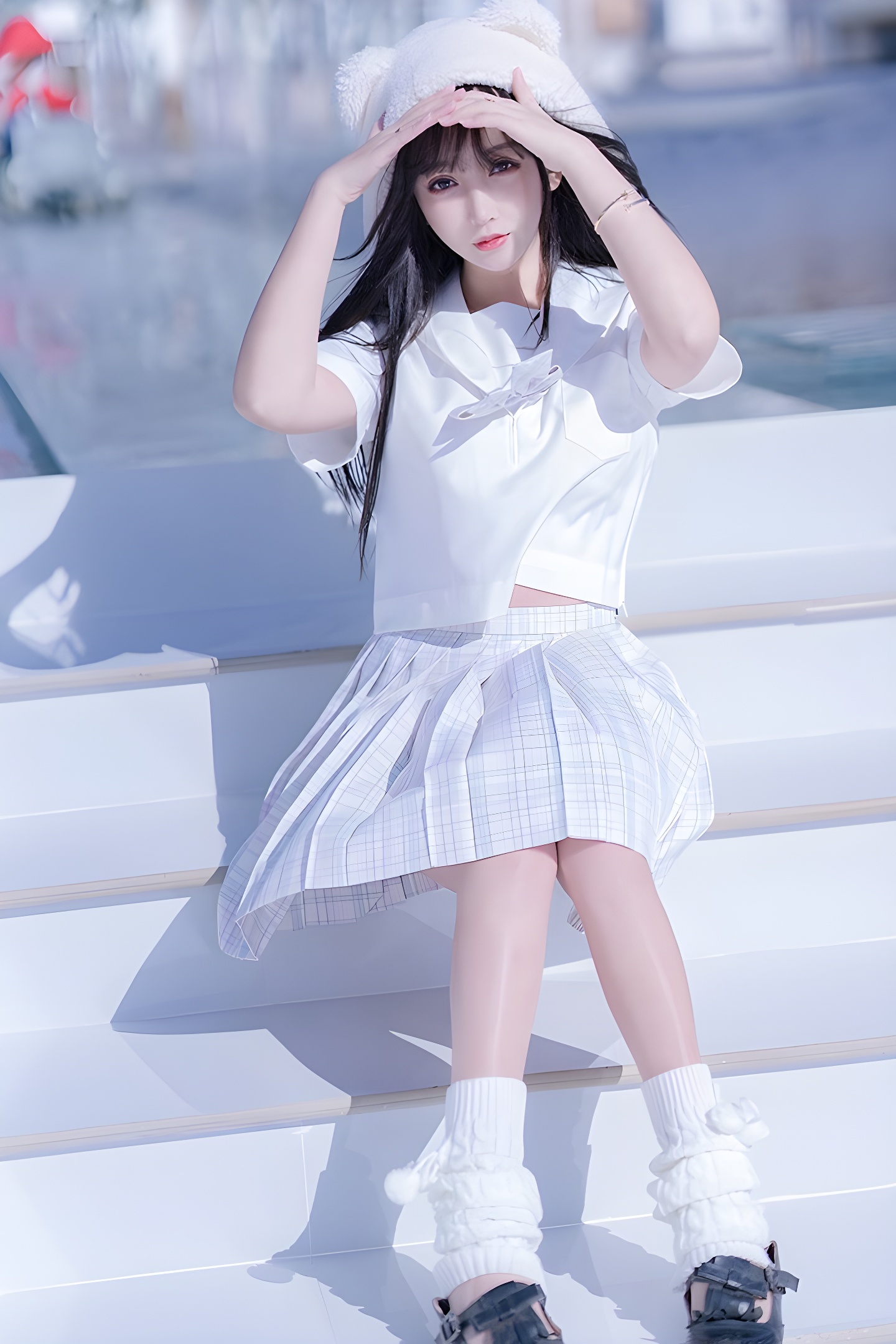 思春期少女米线线JK制服写真：美腿与青春的完美结合