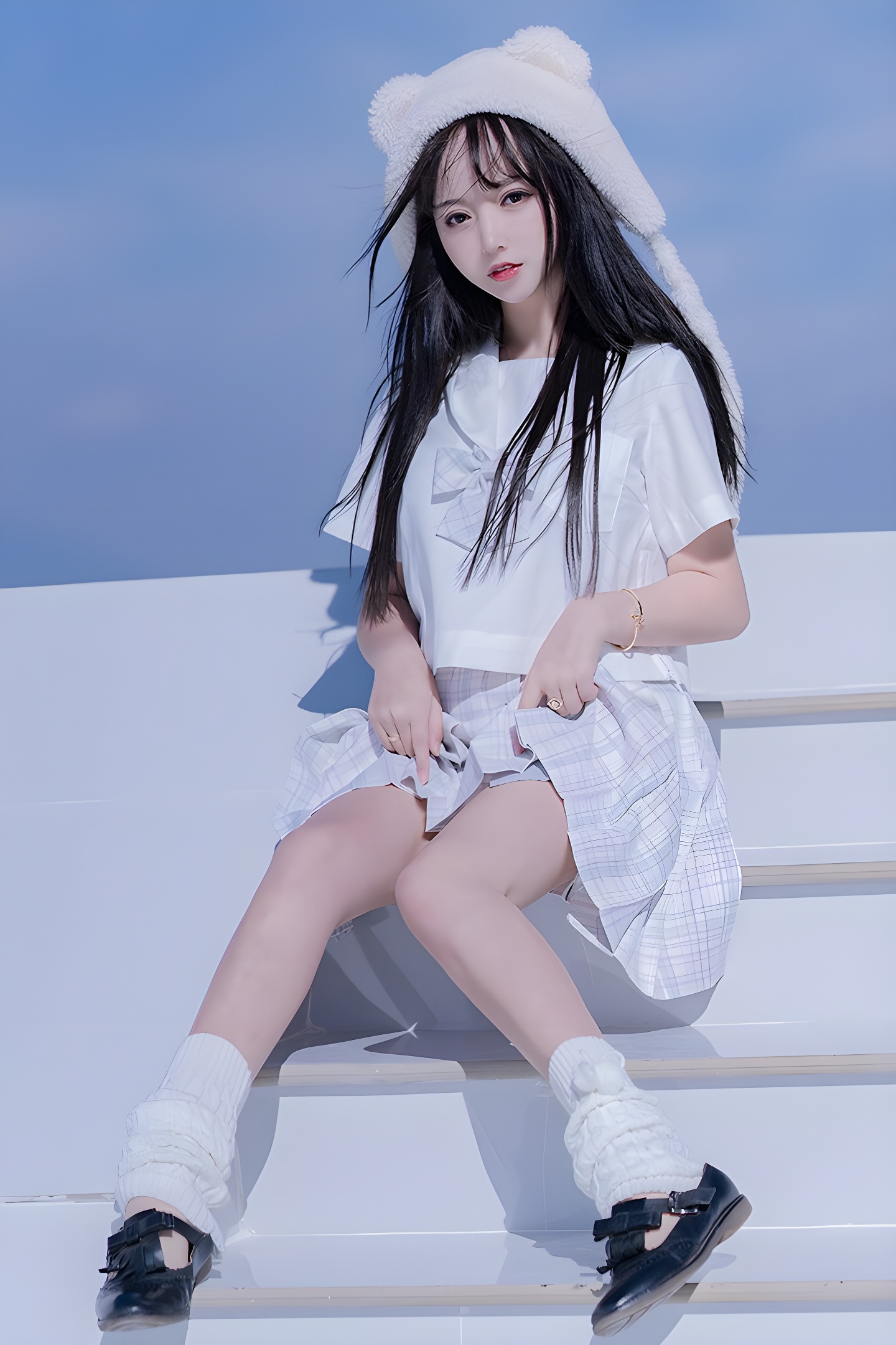 米线线JK制服美腿写真：捕捉思春期少女的迷人瞬间