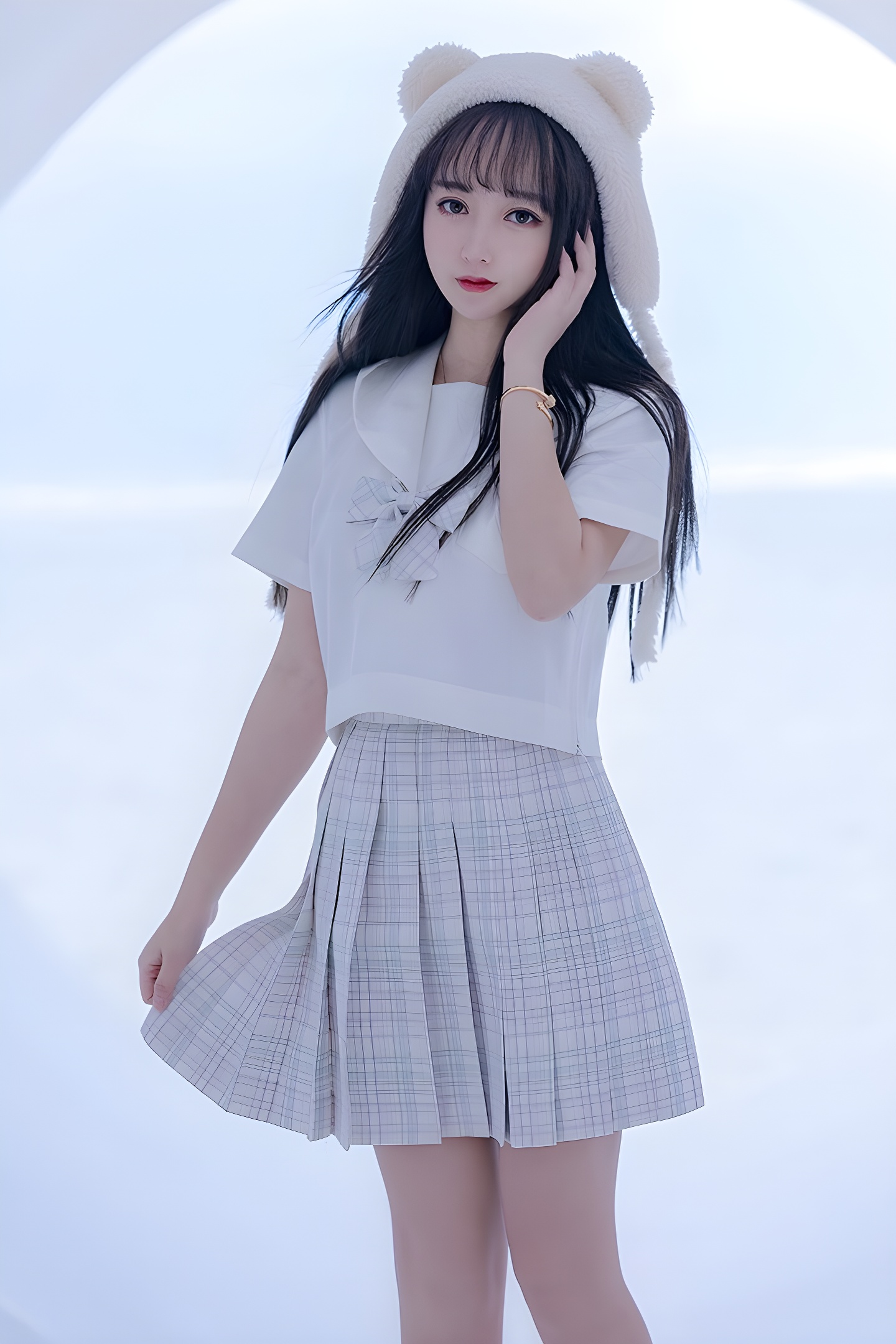 米线线JK制服美腿写真：捕捉思春期少女的迷人瞬间