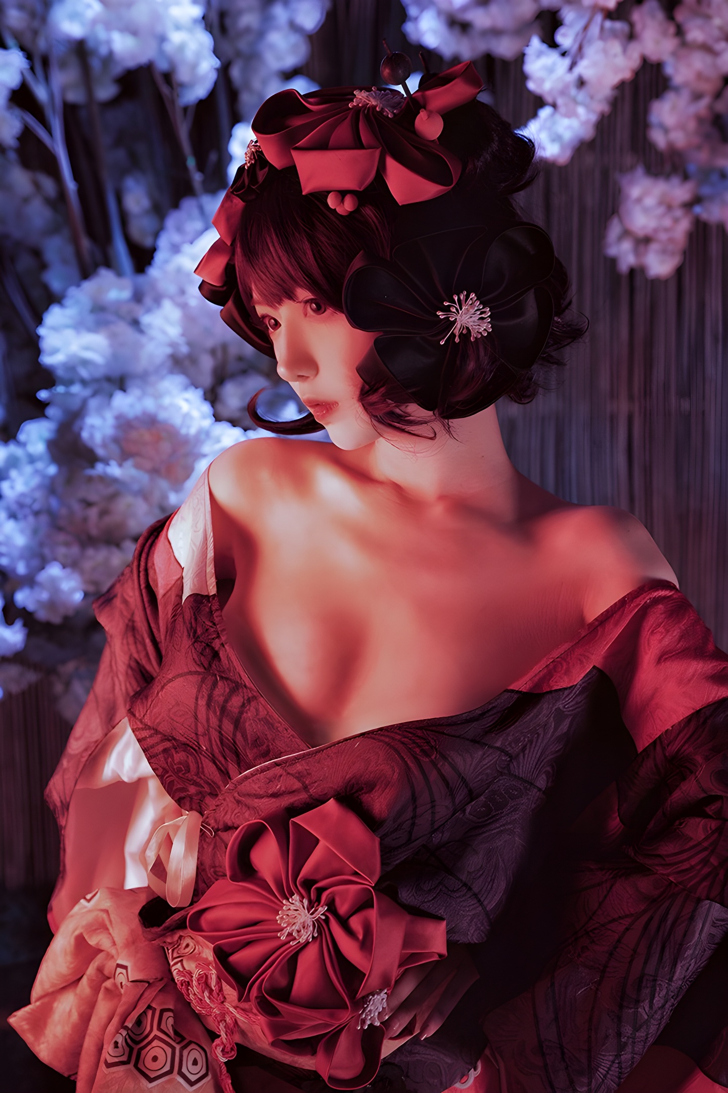 画仙COS小鹿鹿：夺命娇体与唯美性感的完美结合