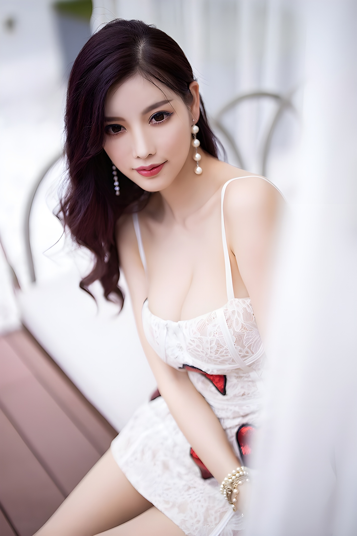 杨晨晨肉丝包臀写真：深沟撩人，绝美性感女神