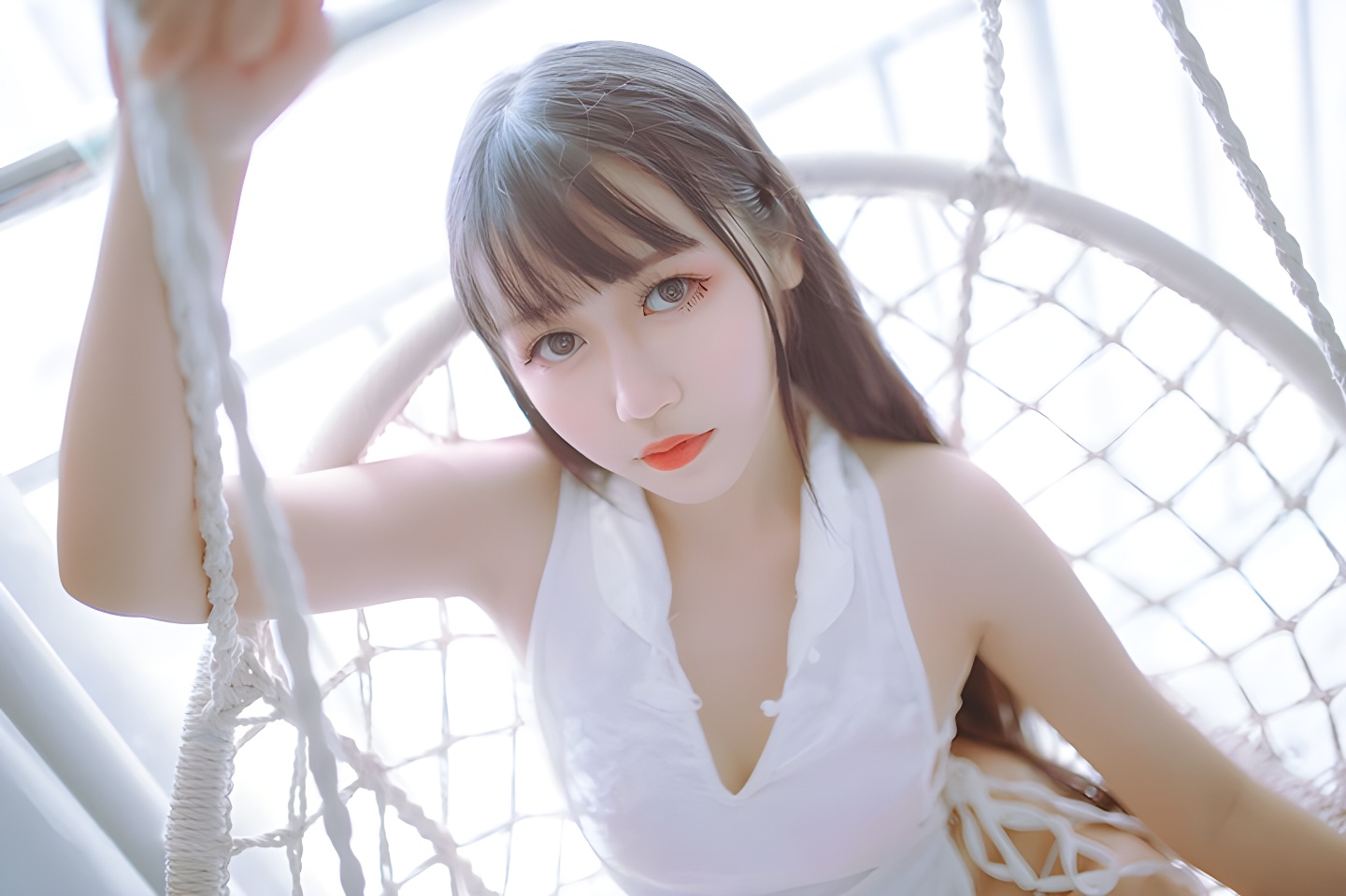 抖娘与不呆猫：黑白旗袍与丝袜的极致诱惑