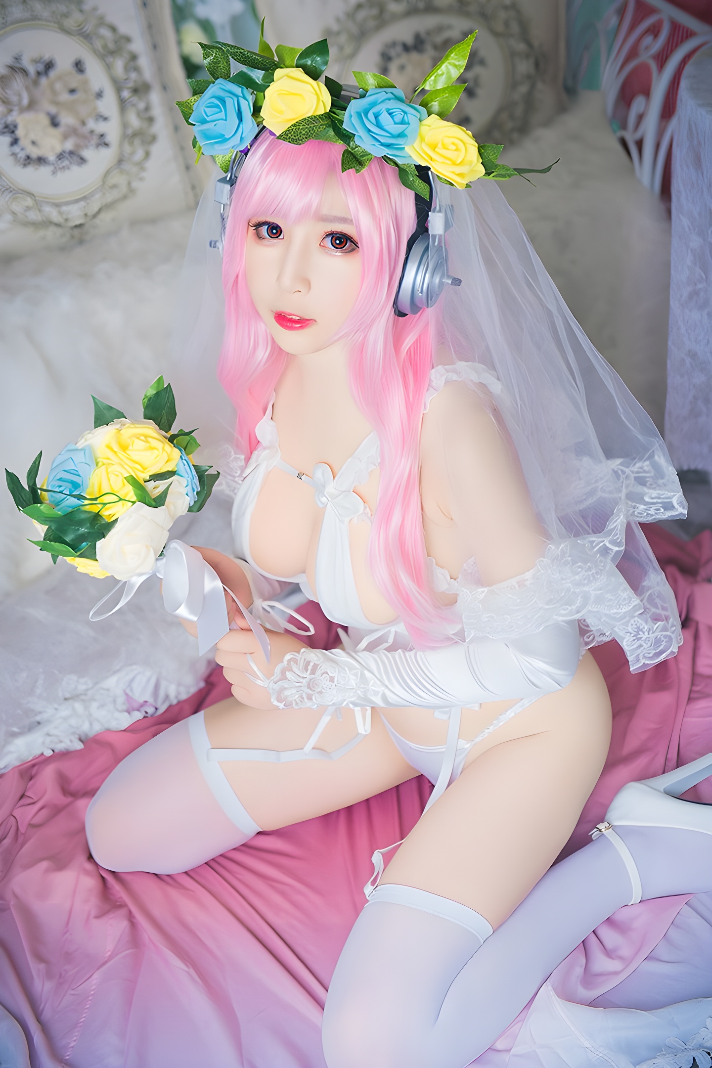 花花仙子小酥酱白丝高跟美乳侧漏：时尚与性感的完美结合