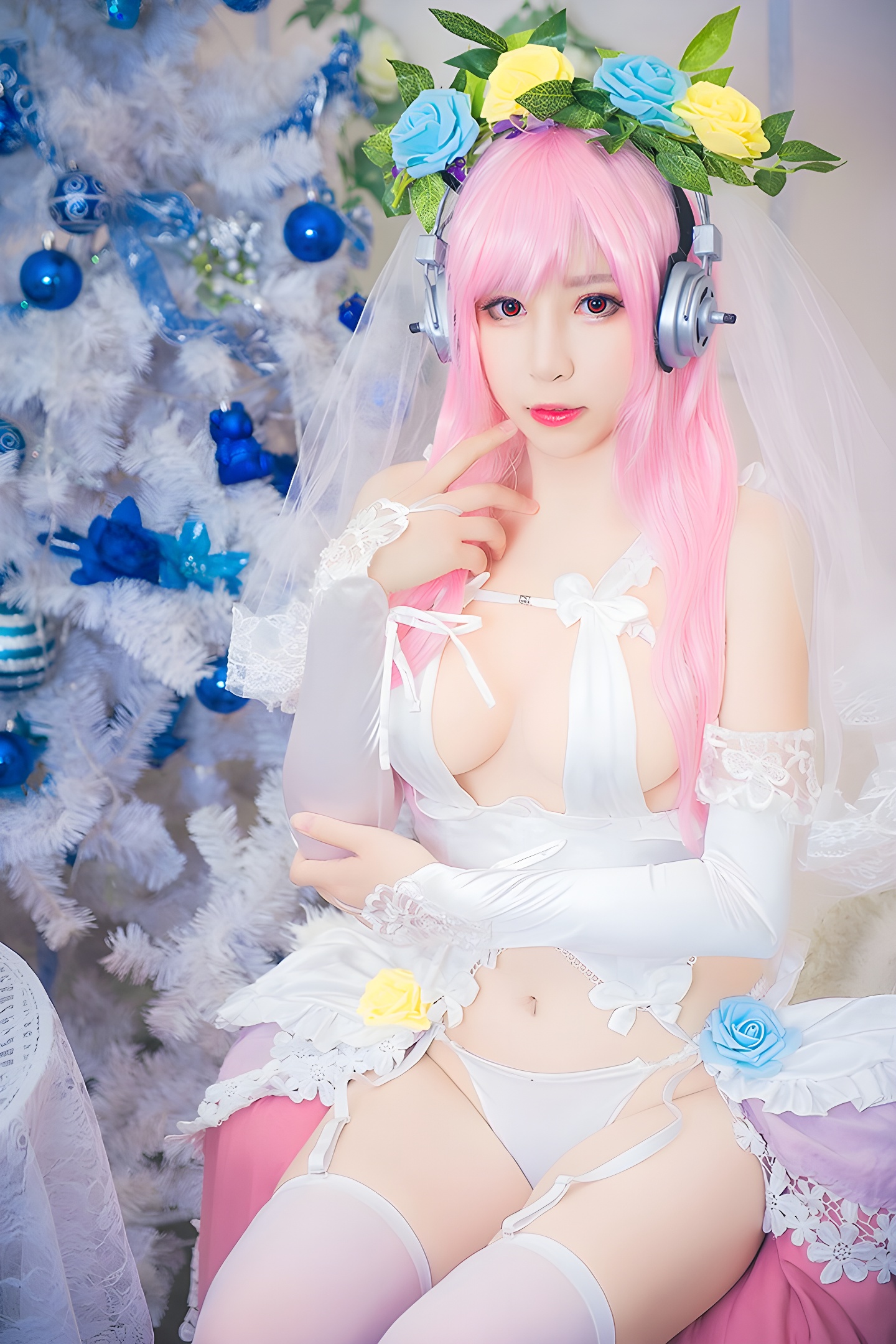 花花仙子小酥酱白丝高跟美乳侧漏：时尚与性感的完美结合