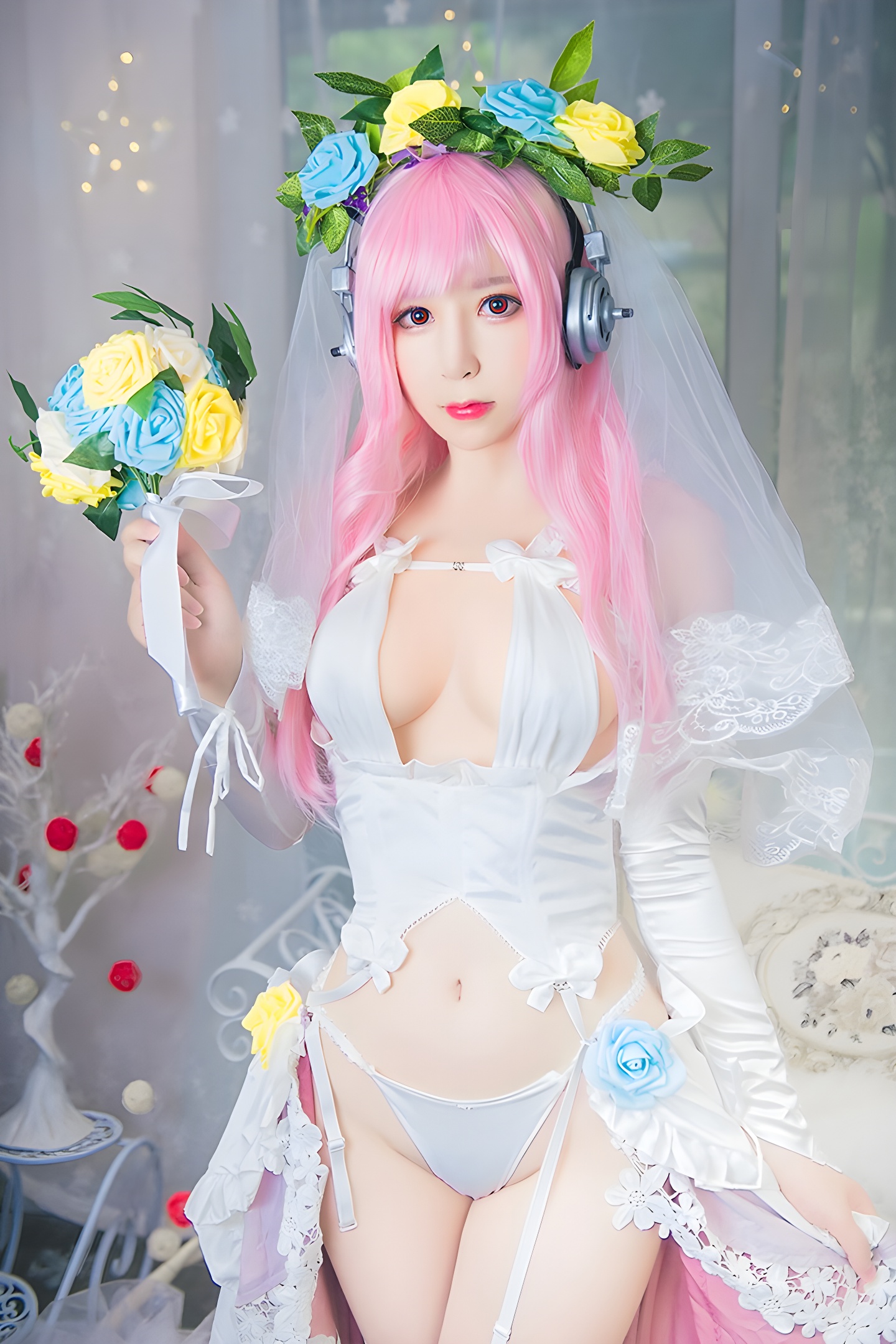 花花仙子小酥酱白丝高跟美乳侧漏：时尚与性感的完美结合