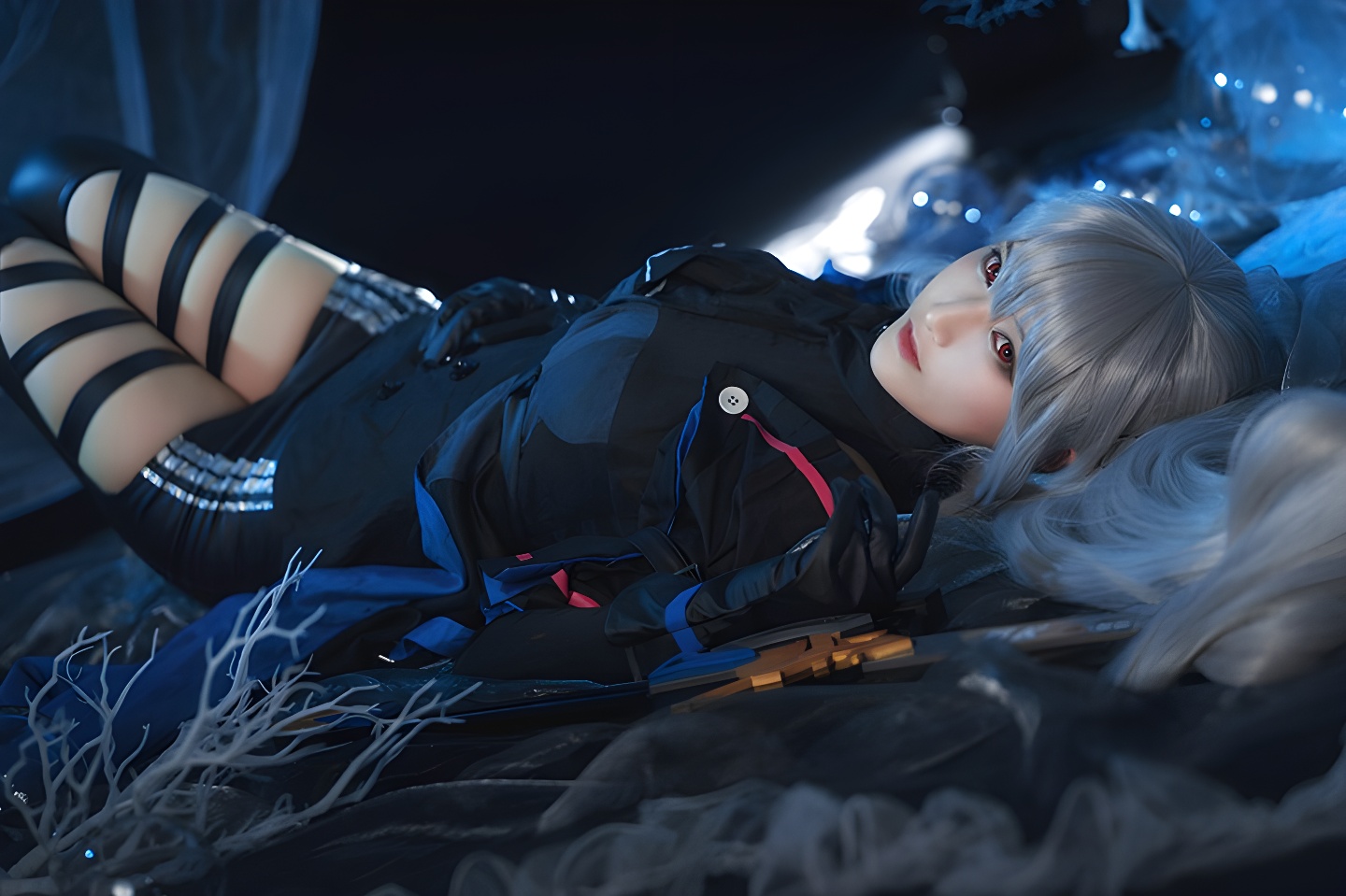 鬼舞禁欲束缚调教：COSPLAY与铁板烧的视觉盛宴