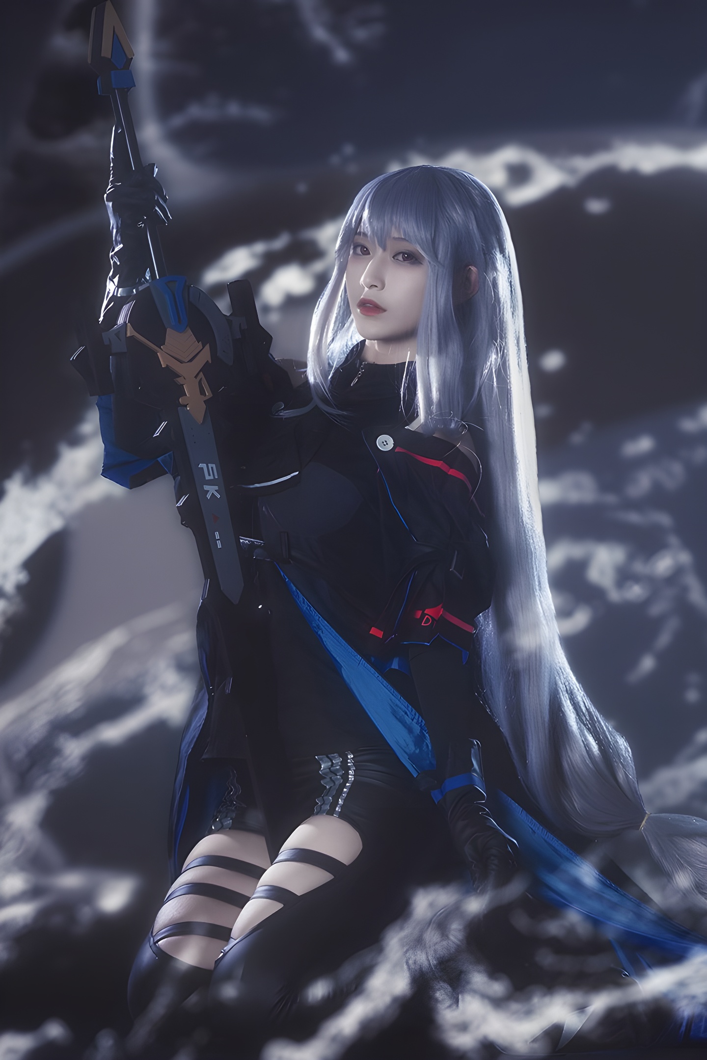 鬼舞禁欲束缚调教：COSPLAY与铁板烧的视觉盛宴