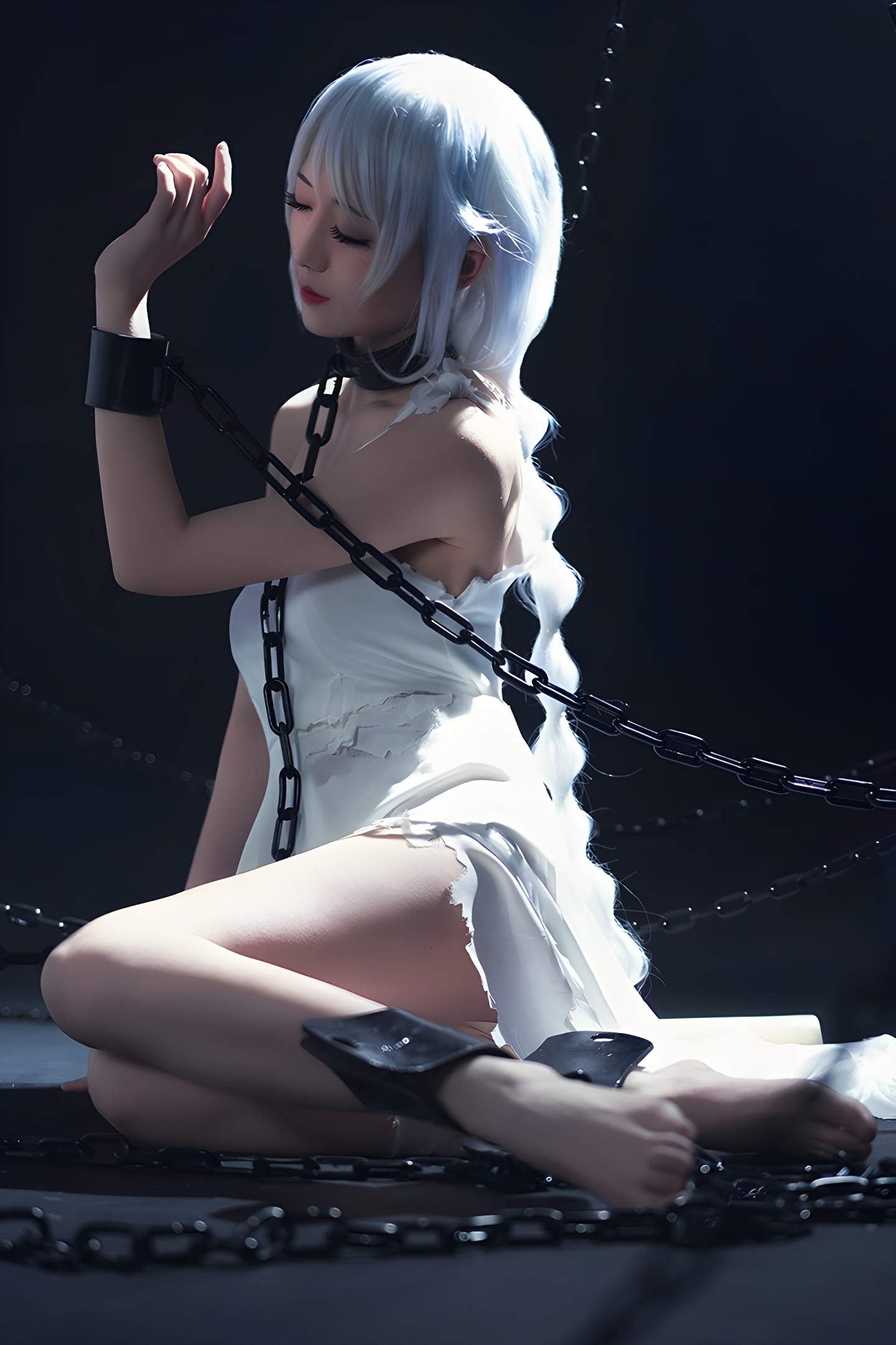 鬼舞禁欲束缚调教：COSPLAY与铁板烧的视觉盛宴