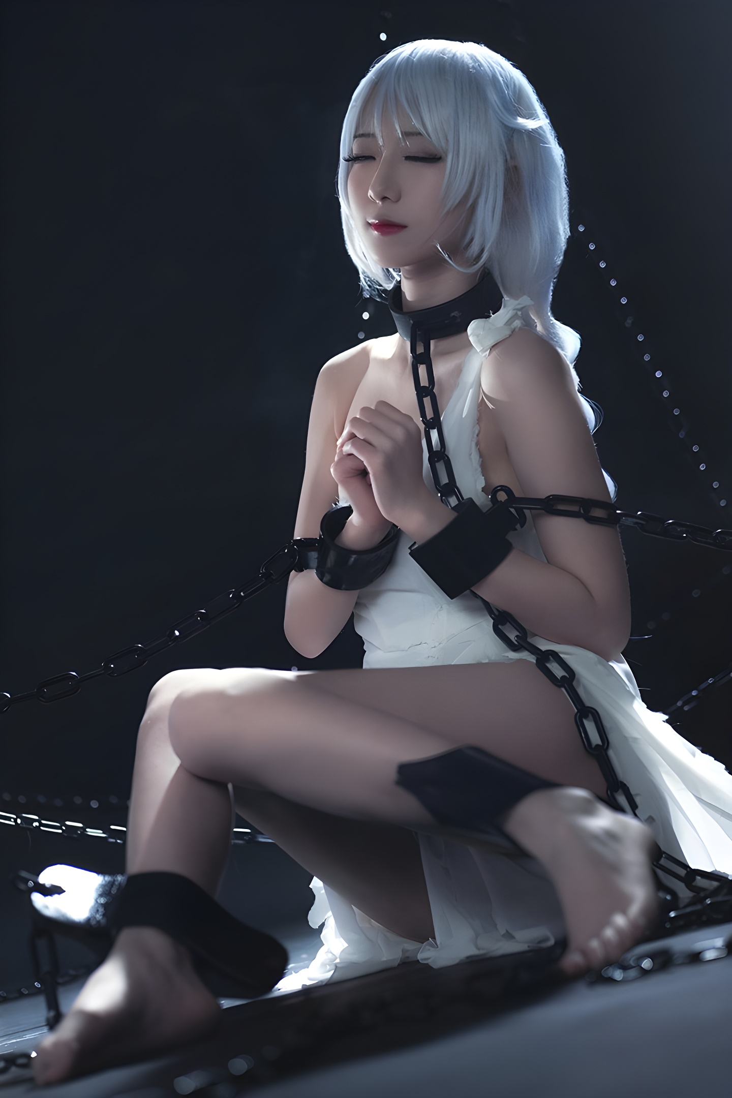 鬼舞禁欲束缚调教：COSPLAY与铁板烧的视觉盛宴