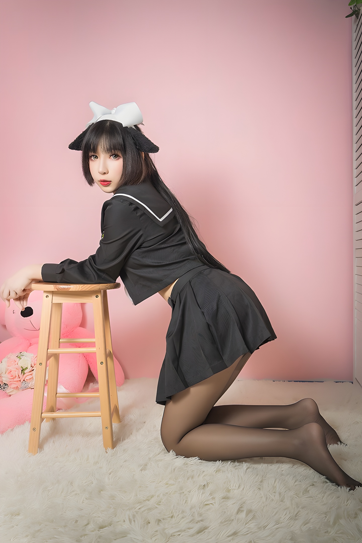 性感COS小酥酱美腿深沟写真集：可爱与性感的完美结合