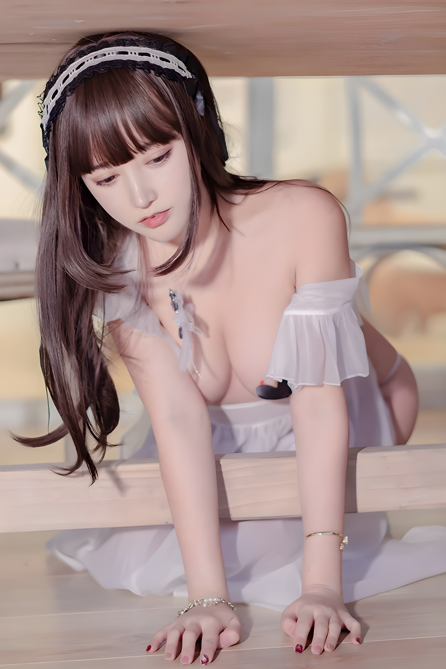 嫩汁少女米线线：美乳双贴写真，唯美与性感的极致碰撞