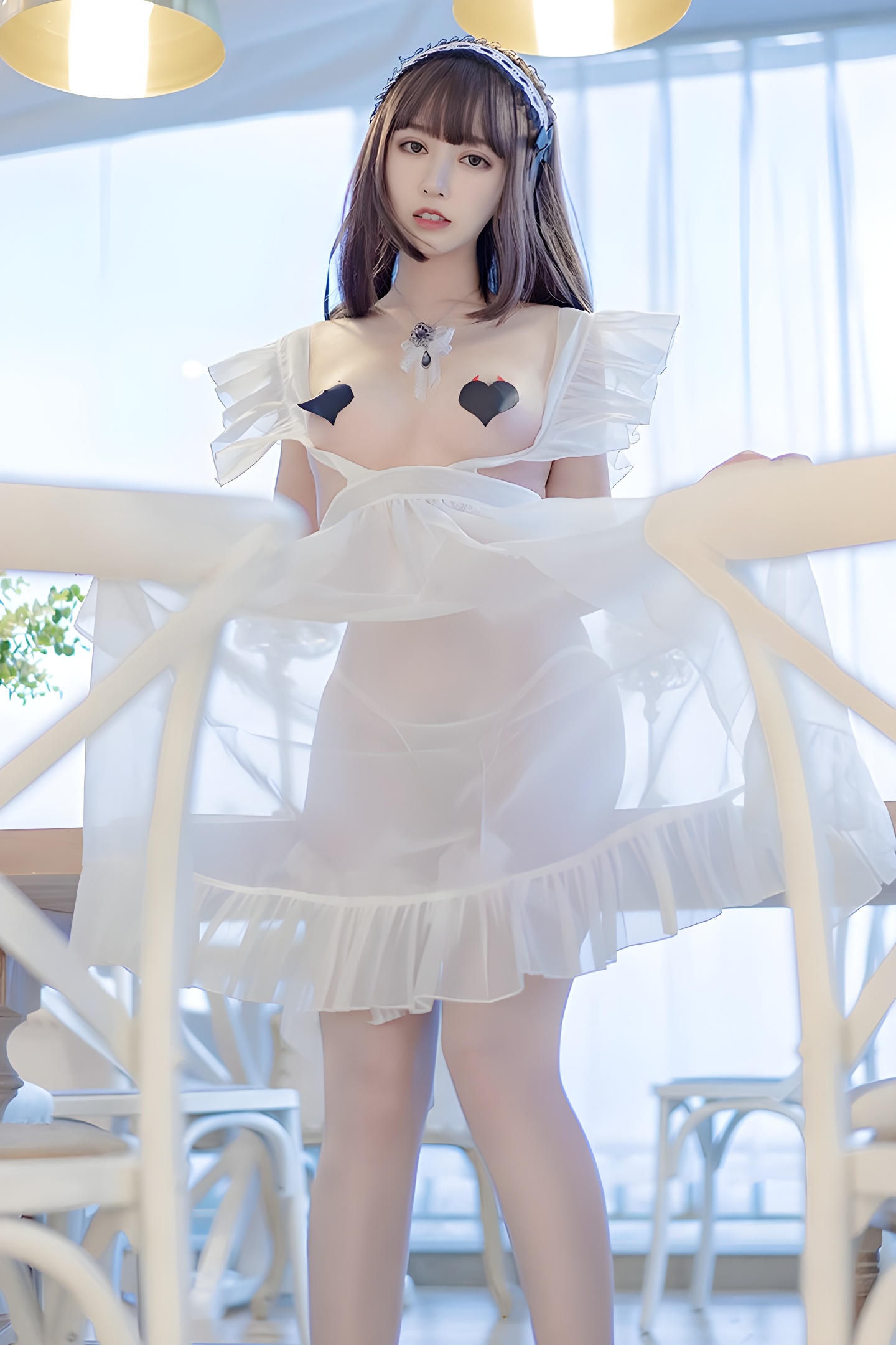 嫩汁少女米线线：美乳双贴写真，唯美与性感的极致碰撞