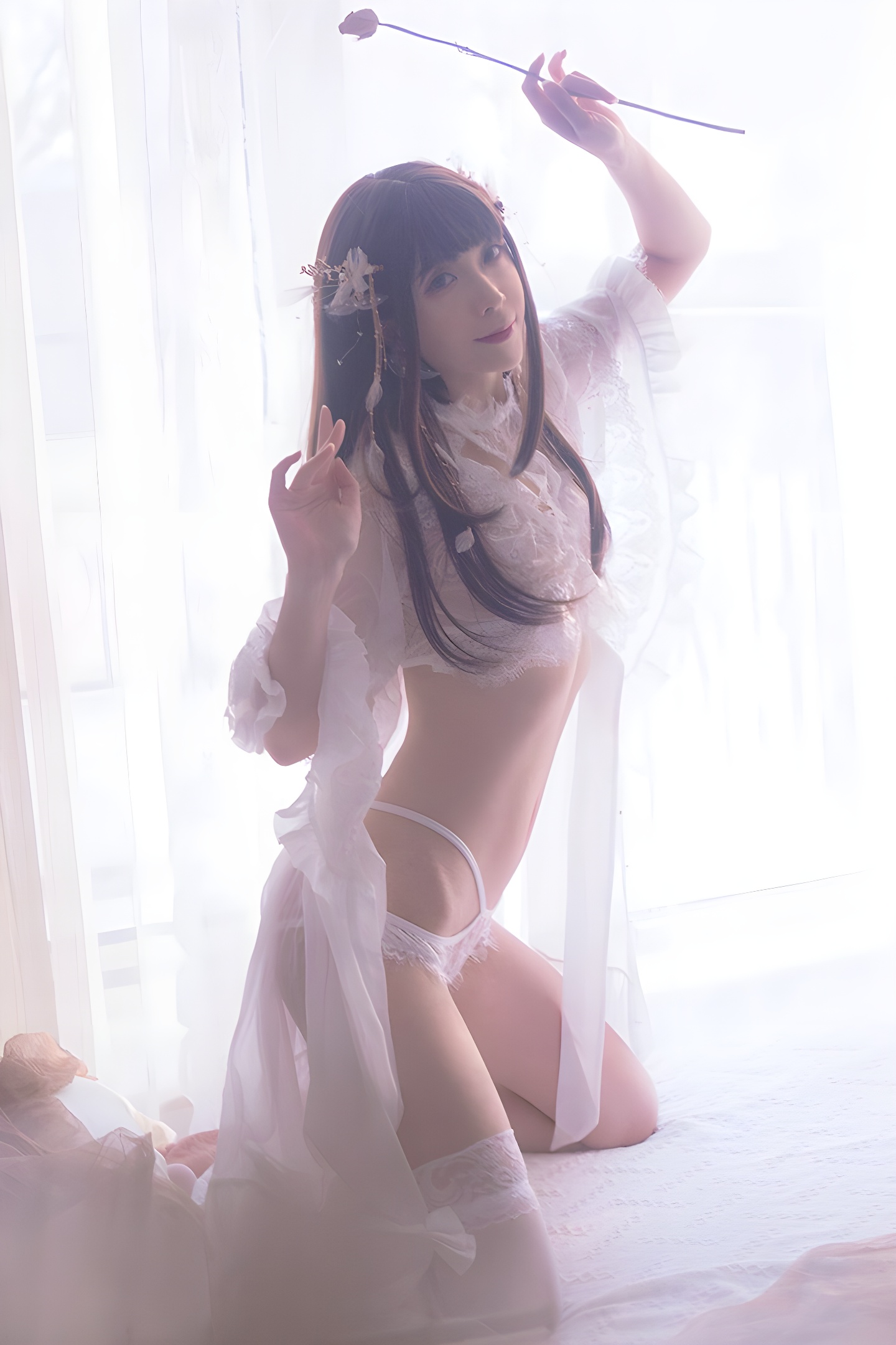 仙女妹妹翎柒蕾丝镂空睡衣：隐约露出的性感与优雅