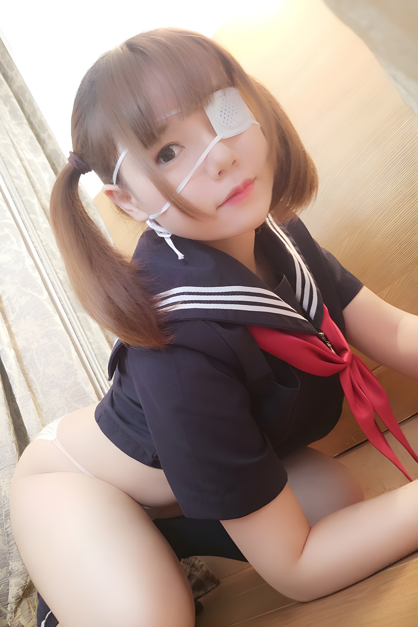 绝色嫩女子丰腴胴体乳味十足，性感魅力无法抗拒