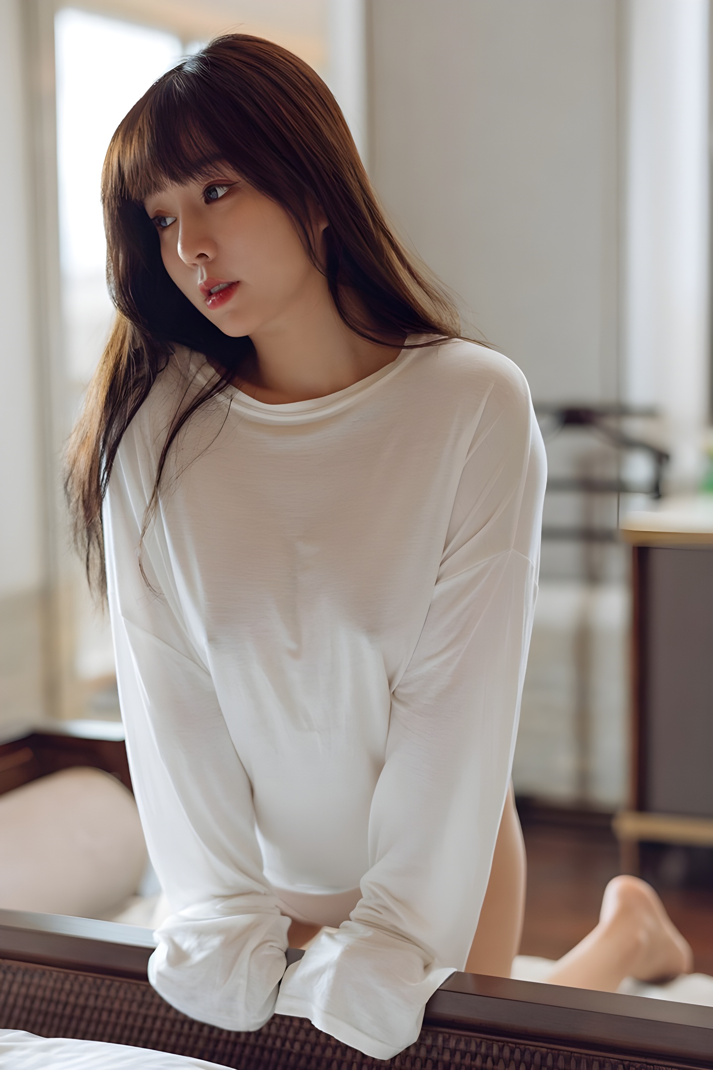 若隐若现的诱惑：王雨纯深沟写真集惊艳登场