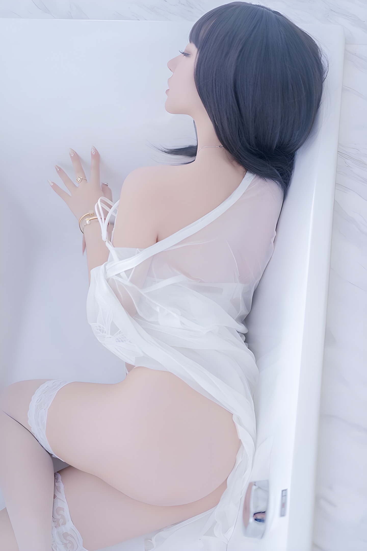 邻家小妹米线线情趣套装：大胆设计，裸露风情尽显