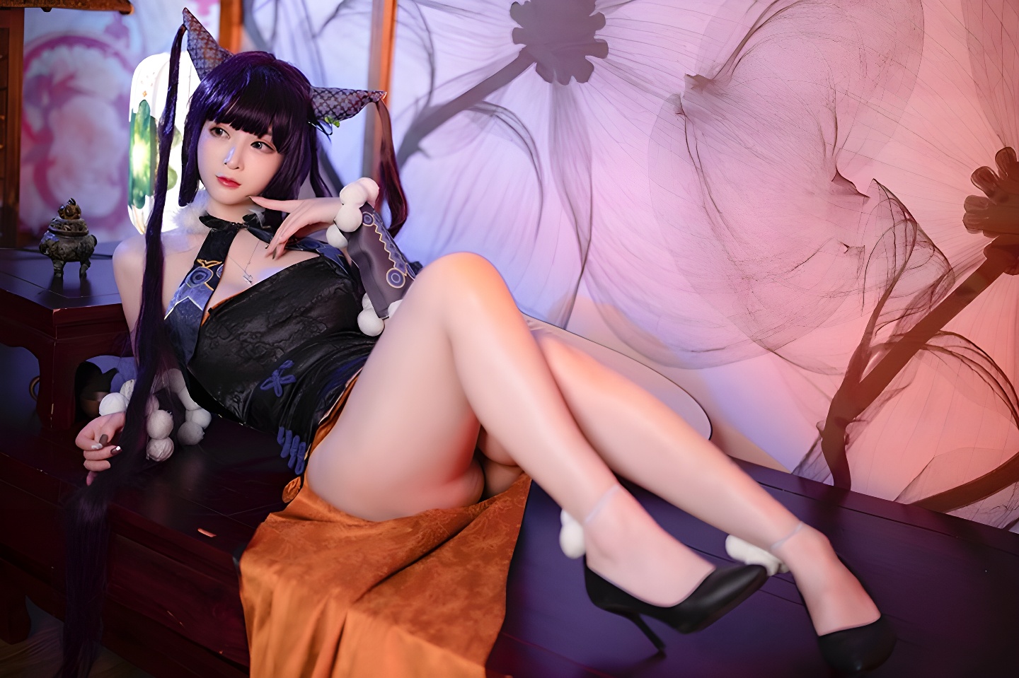 勾魂小妖叉子宝宝：极品美腿图片集，诱惑无法抗拒