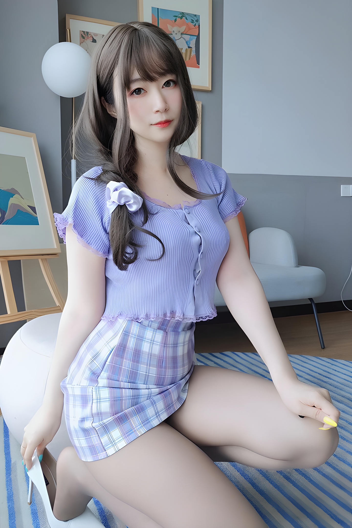 邻家小妹白银八一奶味酥胸灰丝，勾魂魅力全解析