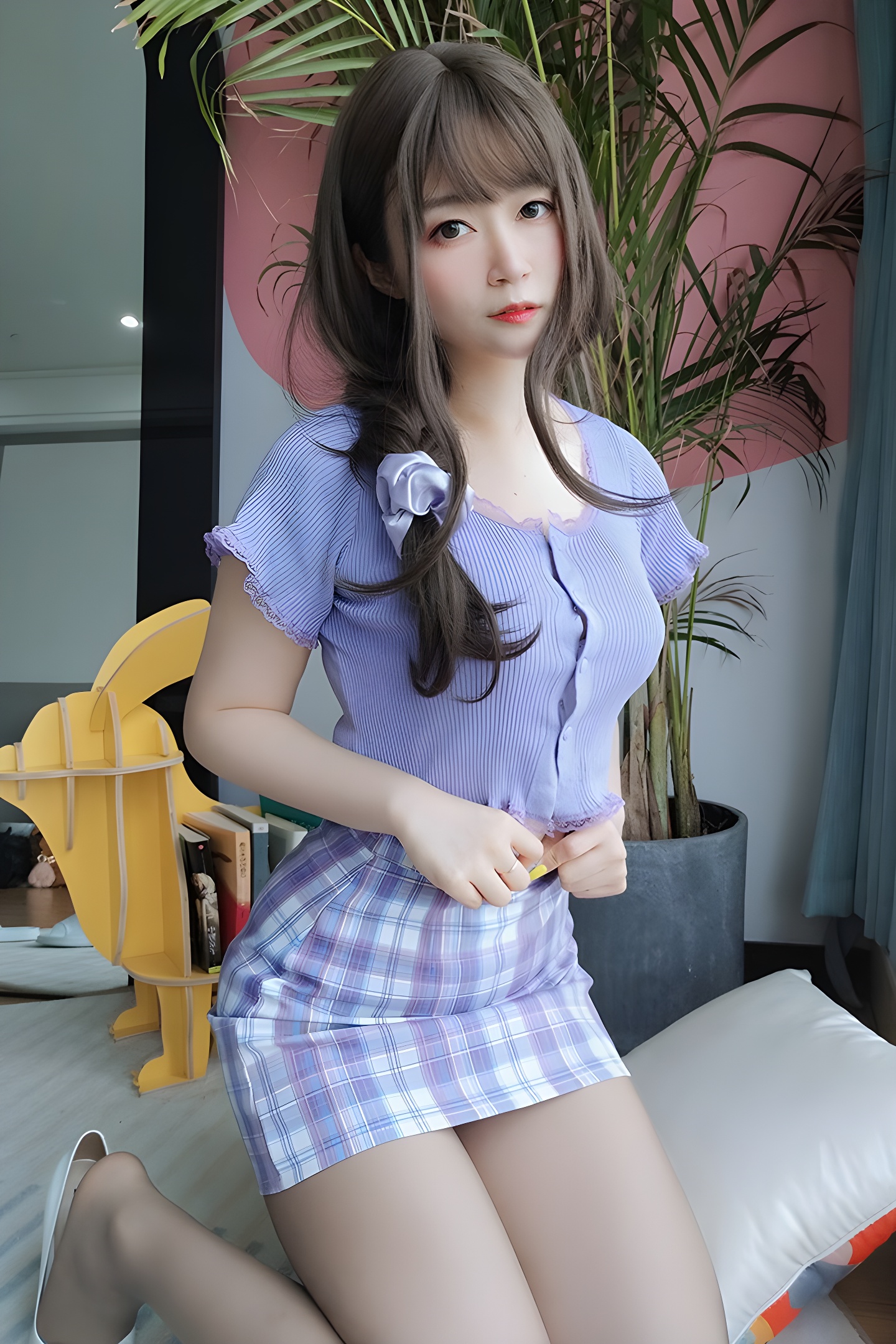 邻家小妹白银八一奶味酥胸灰丝，勾魂魅力全解析