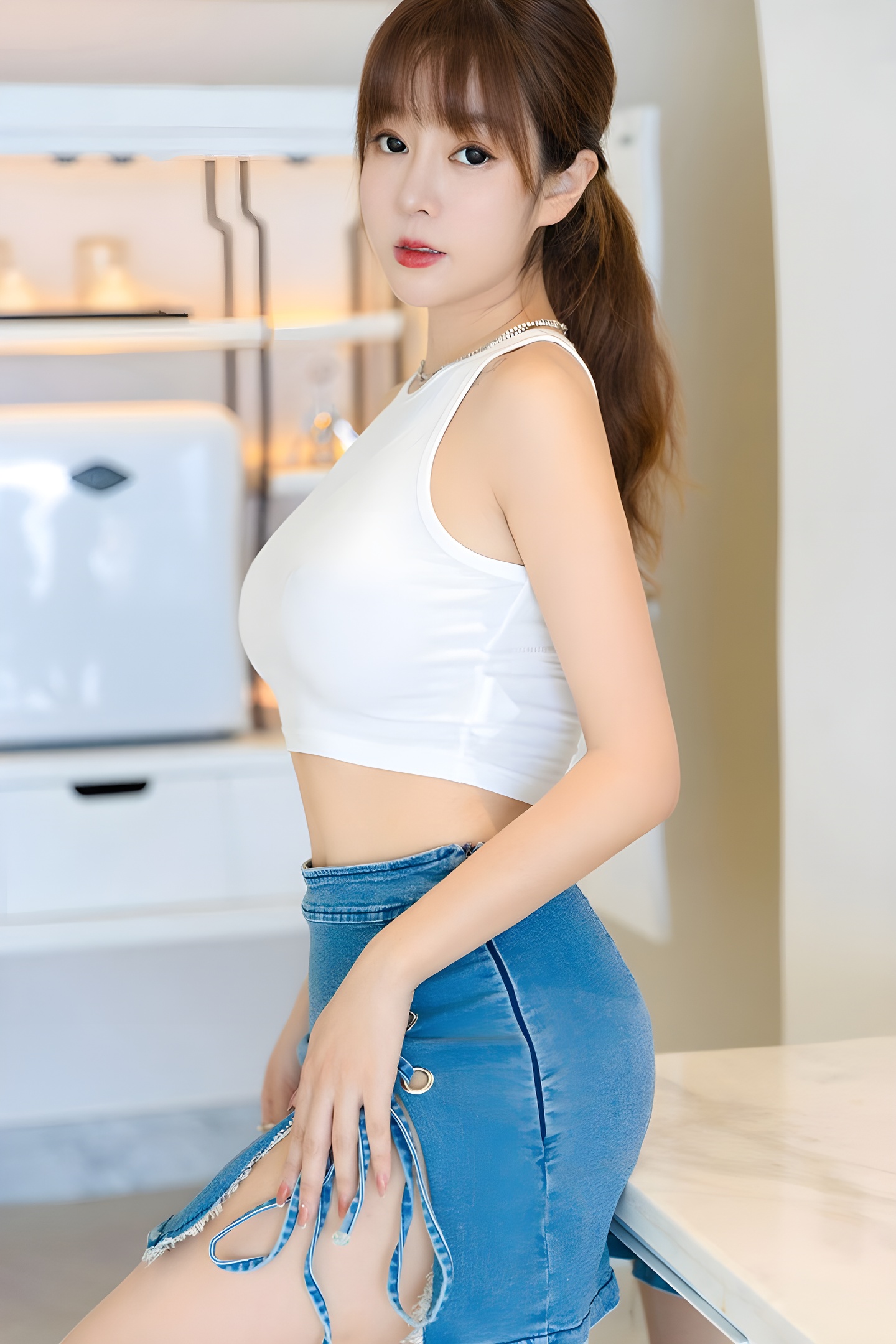 王雨纯爆乳写真：若隐若现的极致诱惑艺术