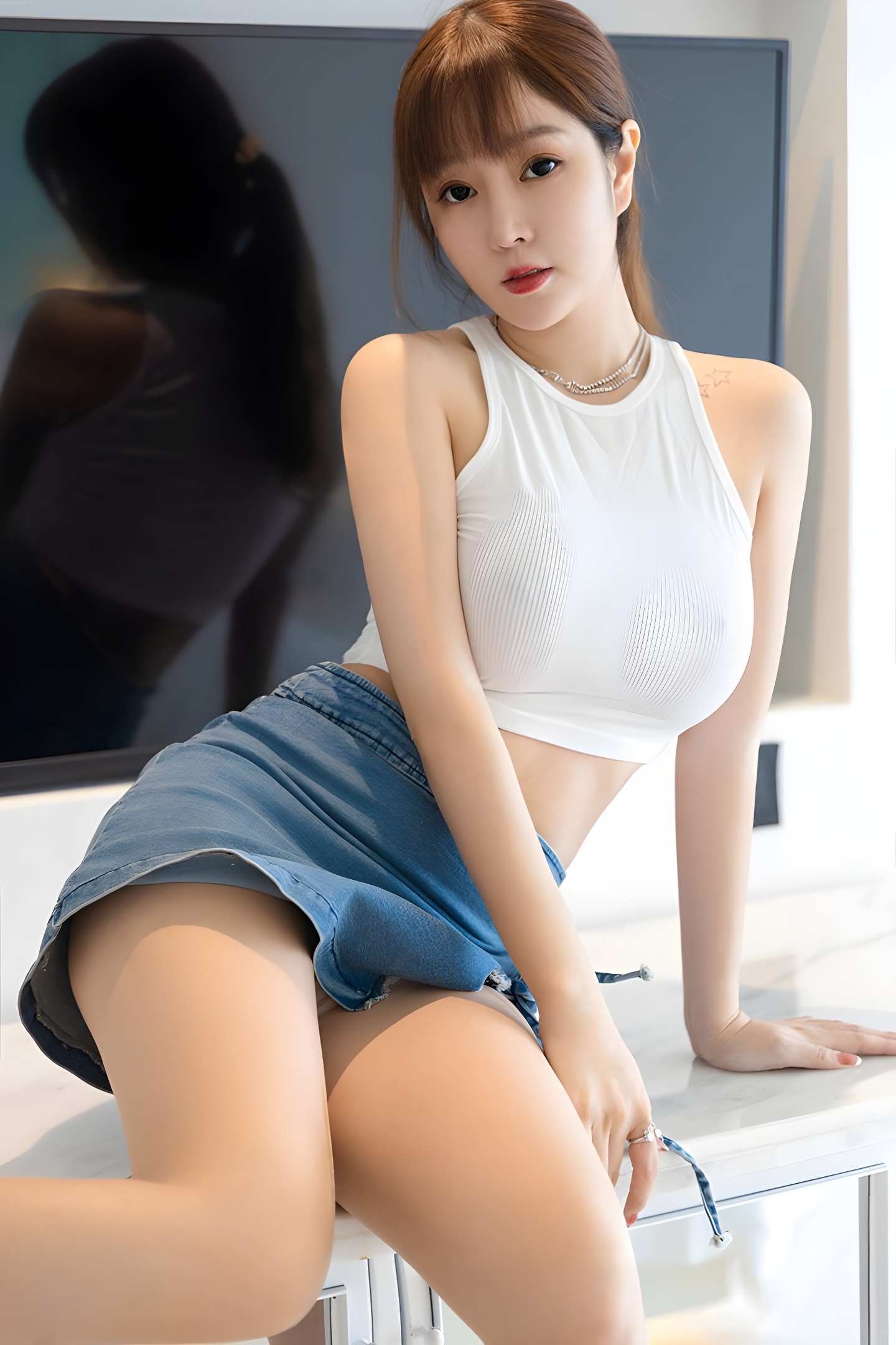 王雨纯爆乳写真：若隐若现的极致诱惑艺术