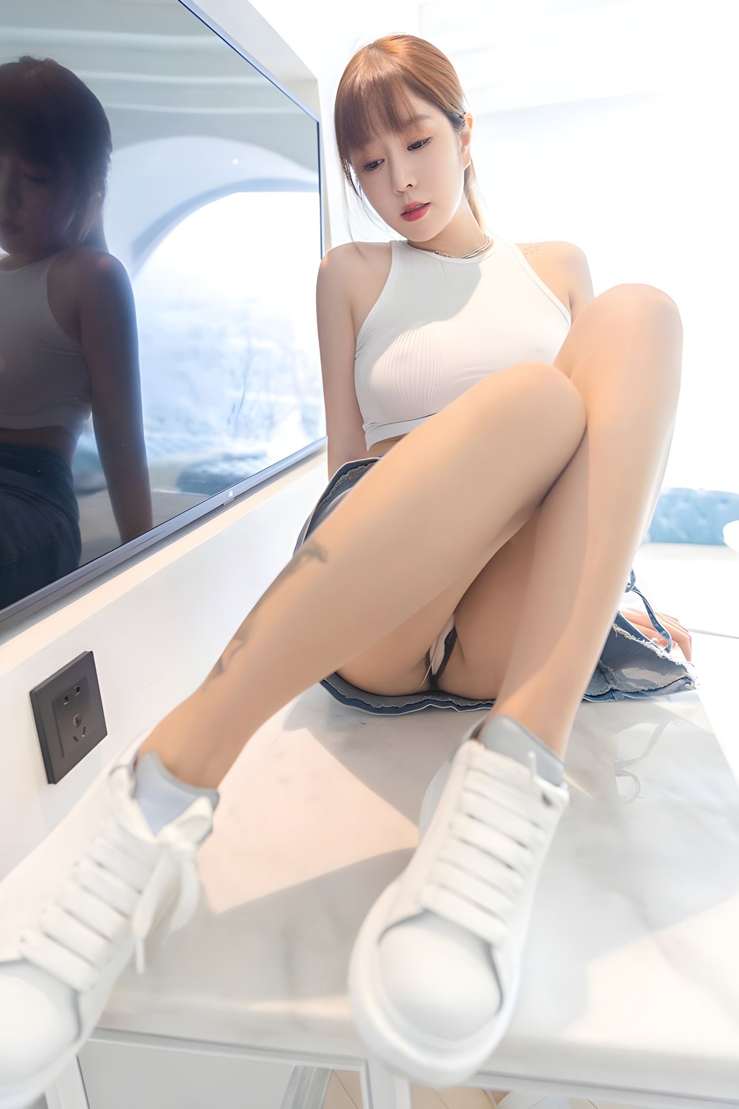 王雨纯爆乳写真：若隐若现的极致诱惑艺术