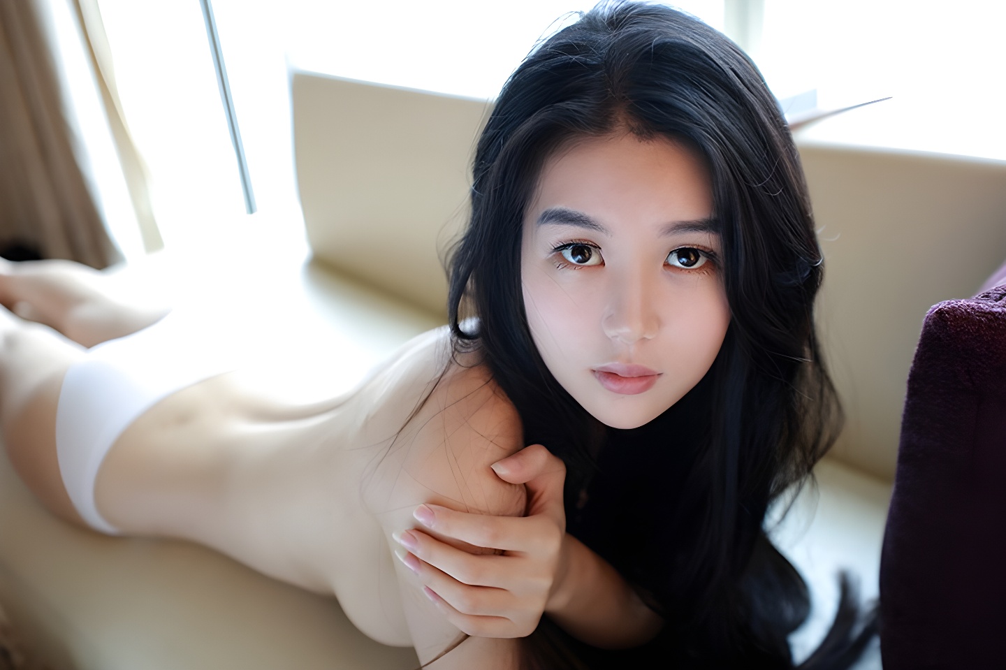 极致诱惑！王梓童半裸艺术写真 薄纱下的性感密码